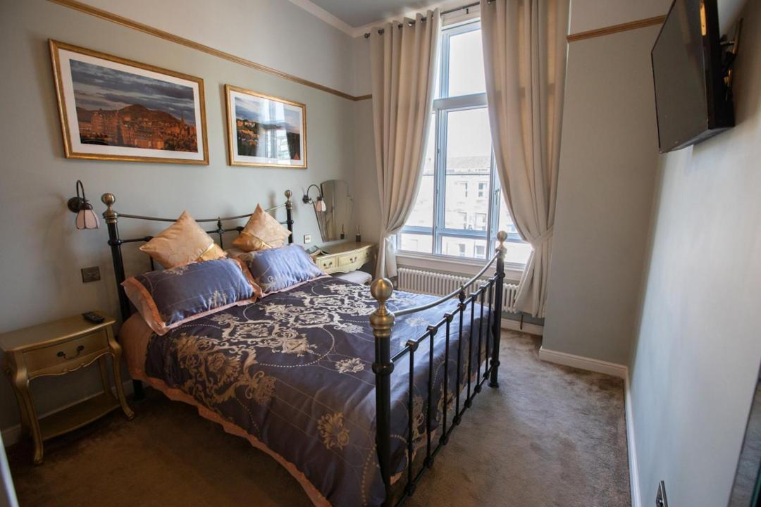 1 Bedroom Apartment เอดินบะระ ภายนอก รูปภาพ